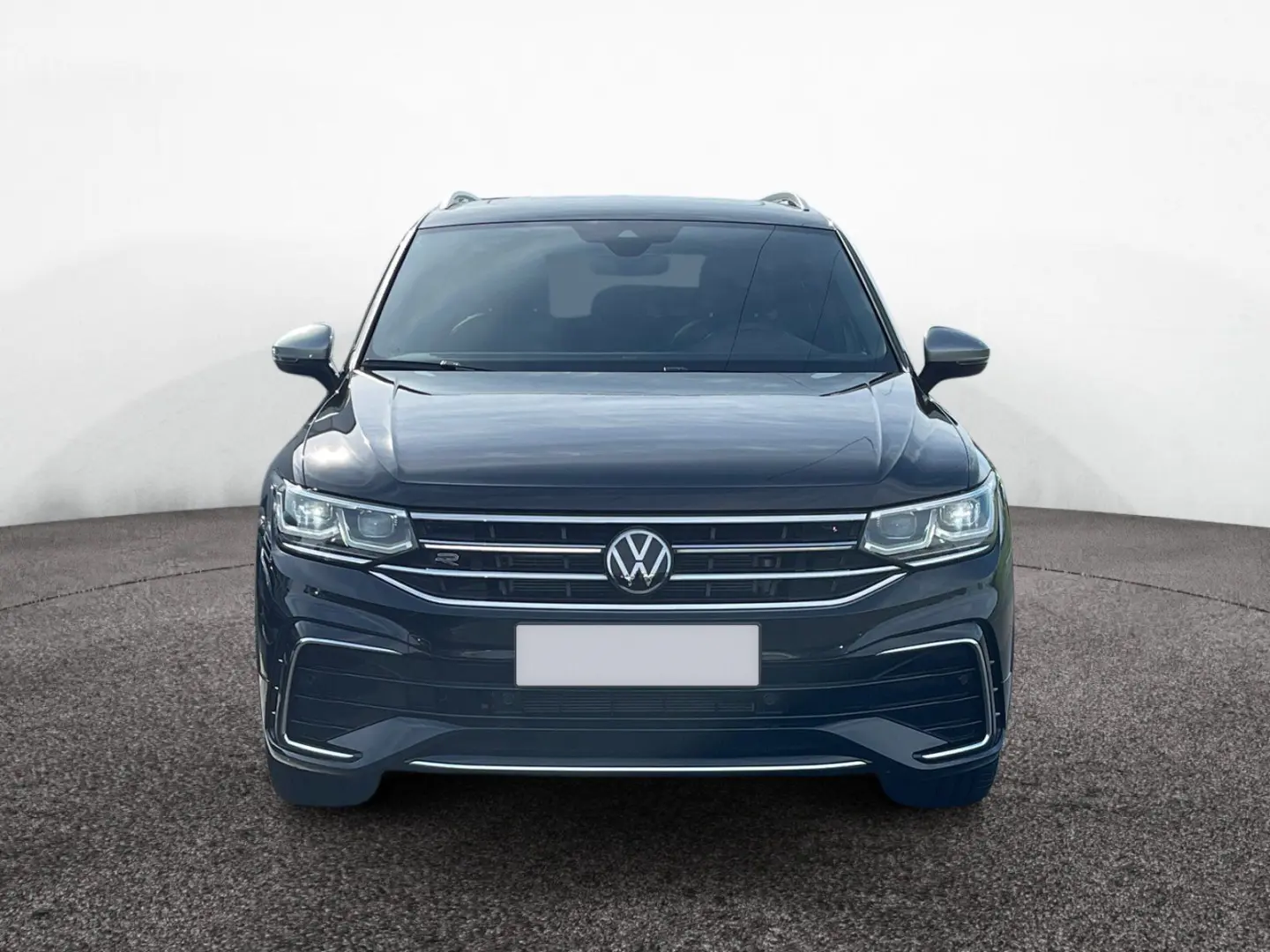 Tiguan Allspace R-Line 4Mo TSI DSG|20