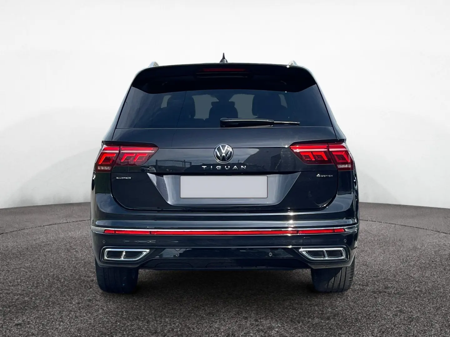 Tiguan Allspace R-Line 4Mo TSI DSG|20