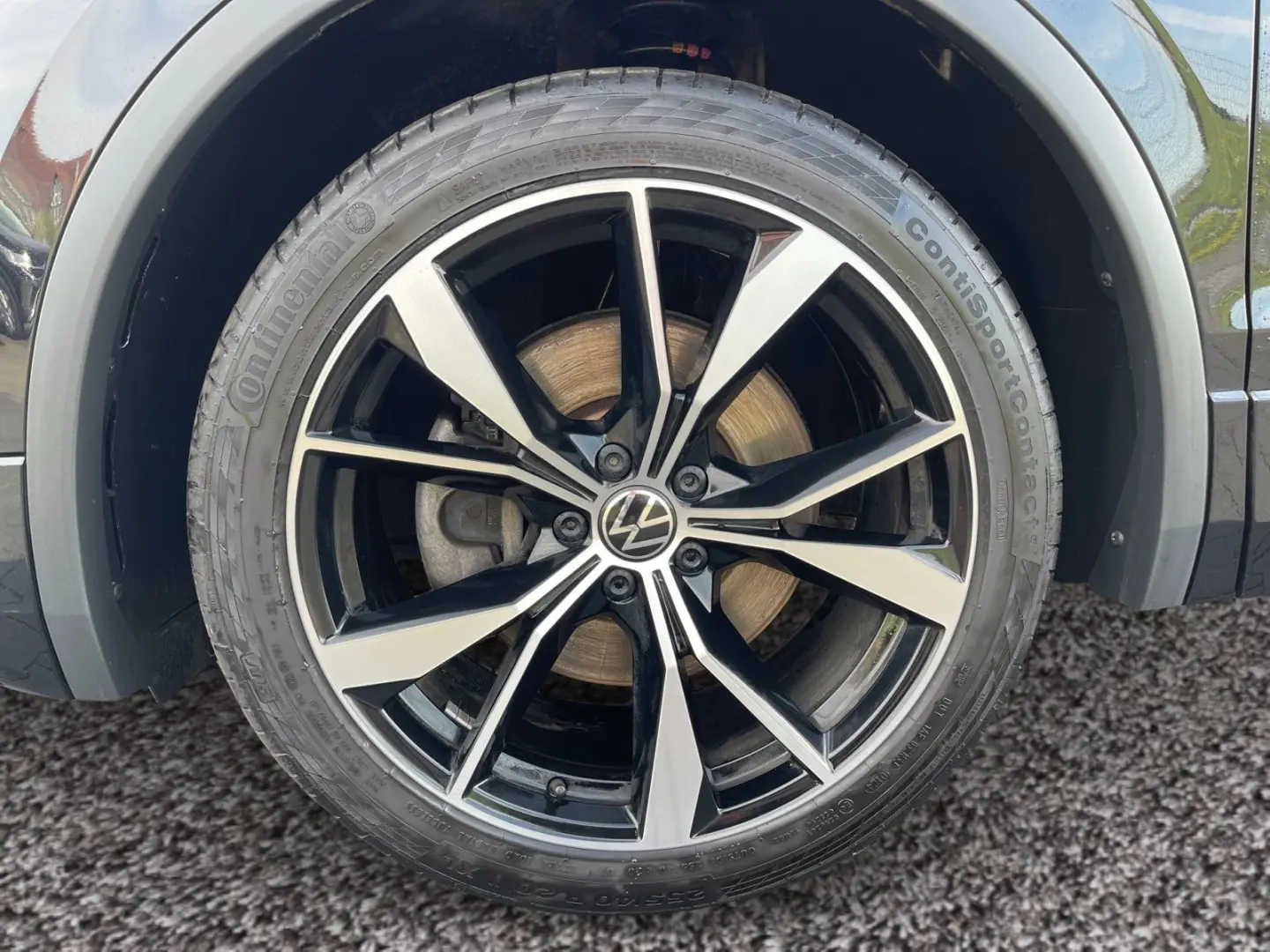 Tiguan Allspace R-Line 4Mo TSI DSG|20