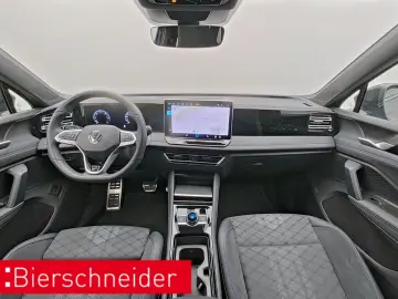 Tiguan 2.0 TDI DSG R-Line BLACK-STYLE AHK PANO A