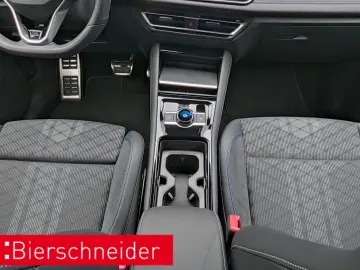 Tiguan 2.0 TDI DSG R-Line BLACK-STYLE AHK PANO A