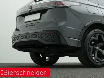 Tiguan 2.0 TDI DSG R-Line BLACK-STYLE AHK PANO A
