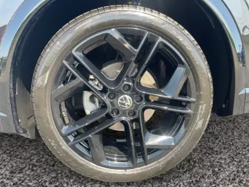 Tiguan R-Line eTSI DSG|AHK|20