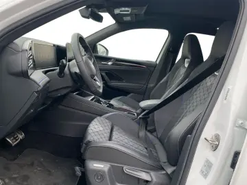 Tiguan R-Line 2,0 TDI DSG 4M+Navi+Pano+ACC+AHK