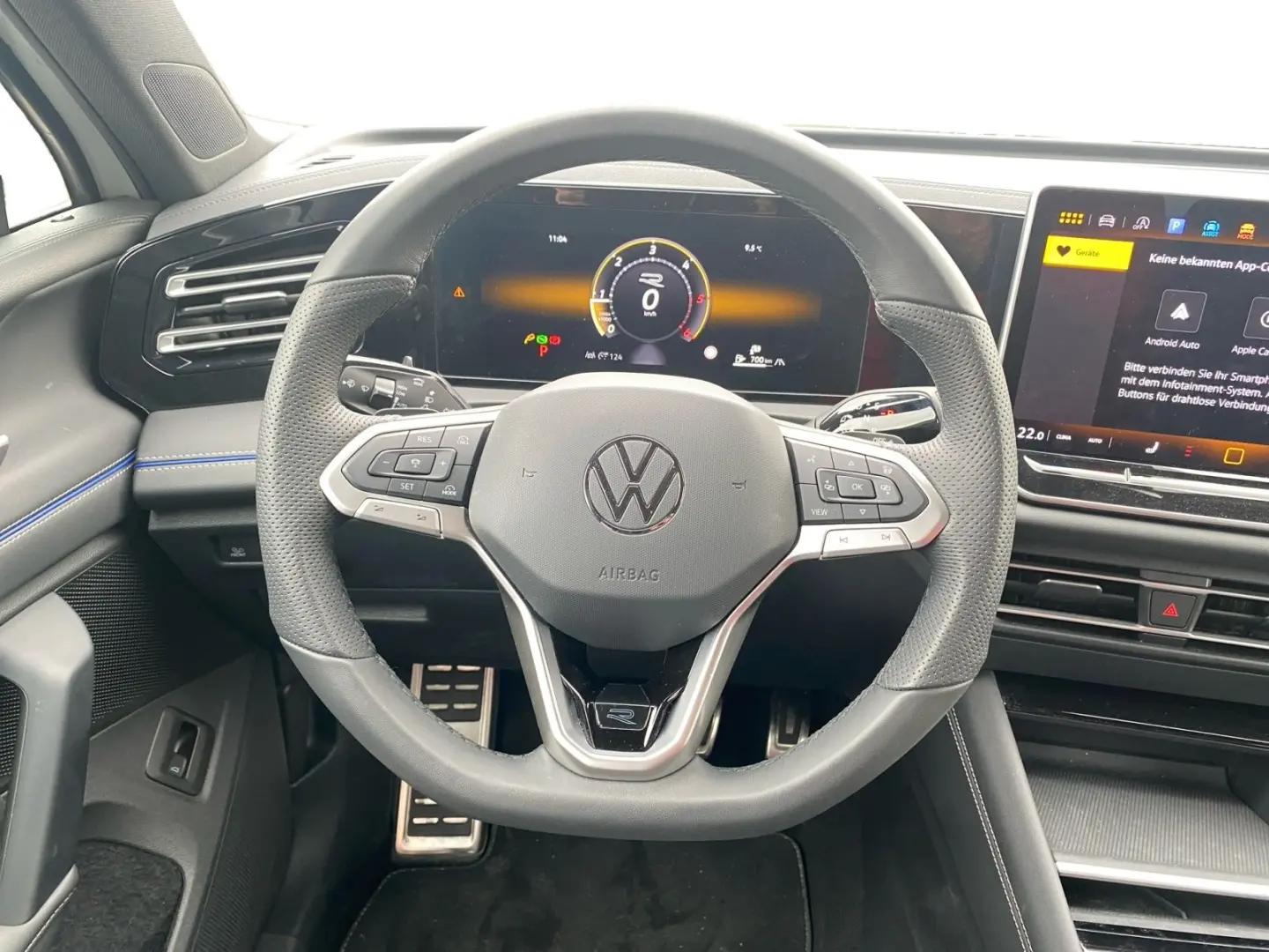 Tiguan R-Line 2,0 TDI DSG 4M+Navi+Pano+ACC+AHK