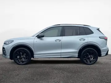 Tiguan R-Line 4Mo. TDI DSG|PANO|eHECK|BLACKSTYLE