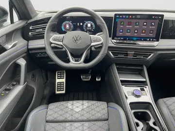 Tiguan R-Line 4Mo. TDI DSG|PANO|eHECK|BLACKSTYLE