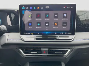 Tiguan R-Line 4Mo. TDI DSG|PANO|eHECK|BLACKSTYLE