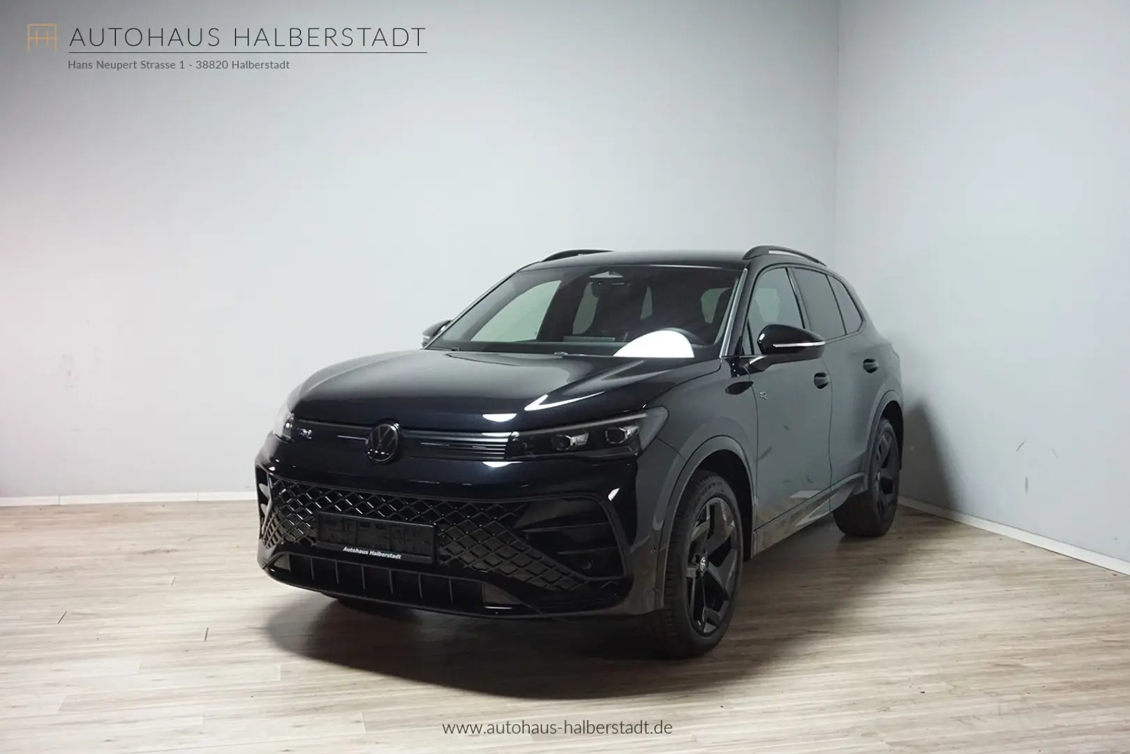 Tiguan 2.0 TDI 4MOTION R-Line-Black/AHK/StHz/ACC