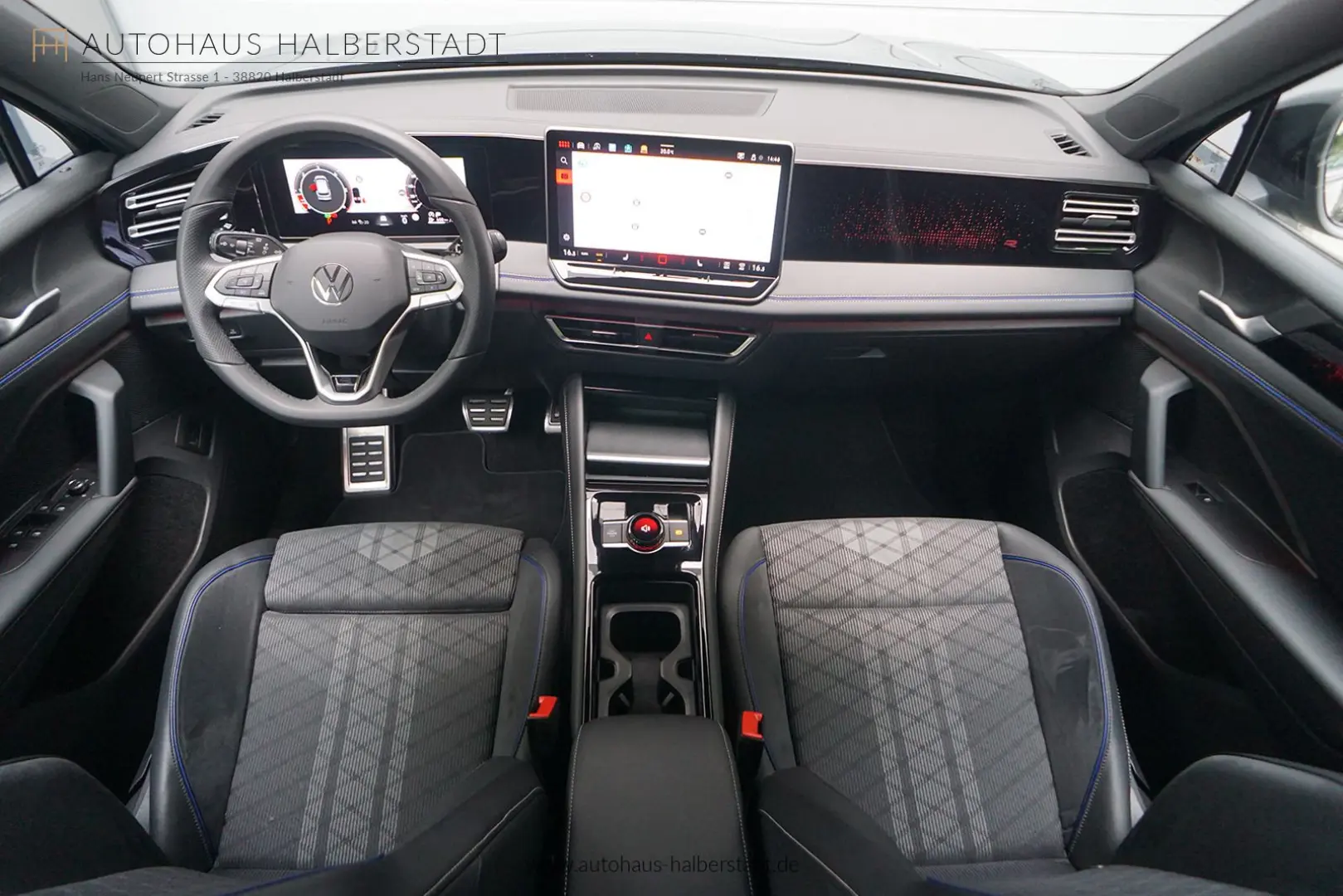 Tiguan 2.0 TDI 4MOTION R-Line-Black/AHK/StHz/ACC