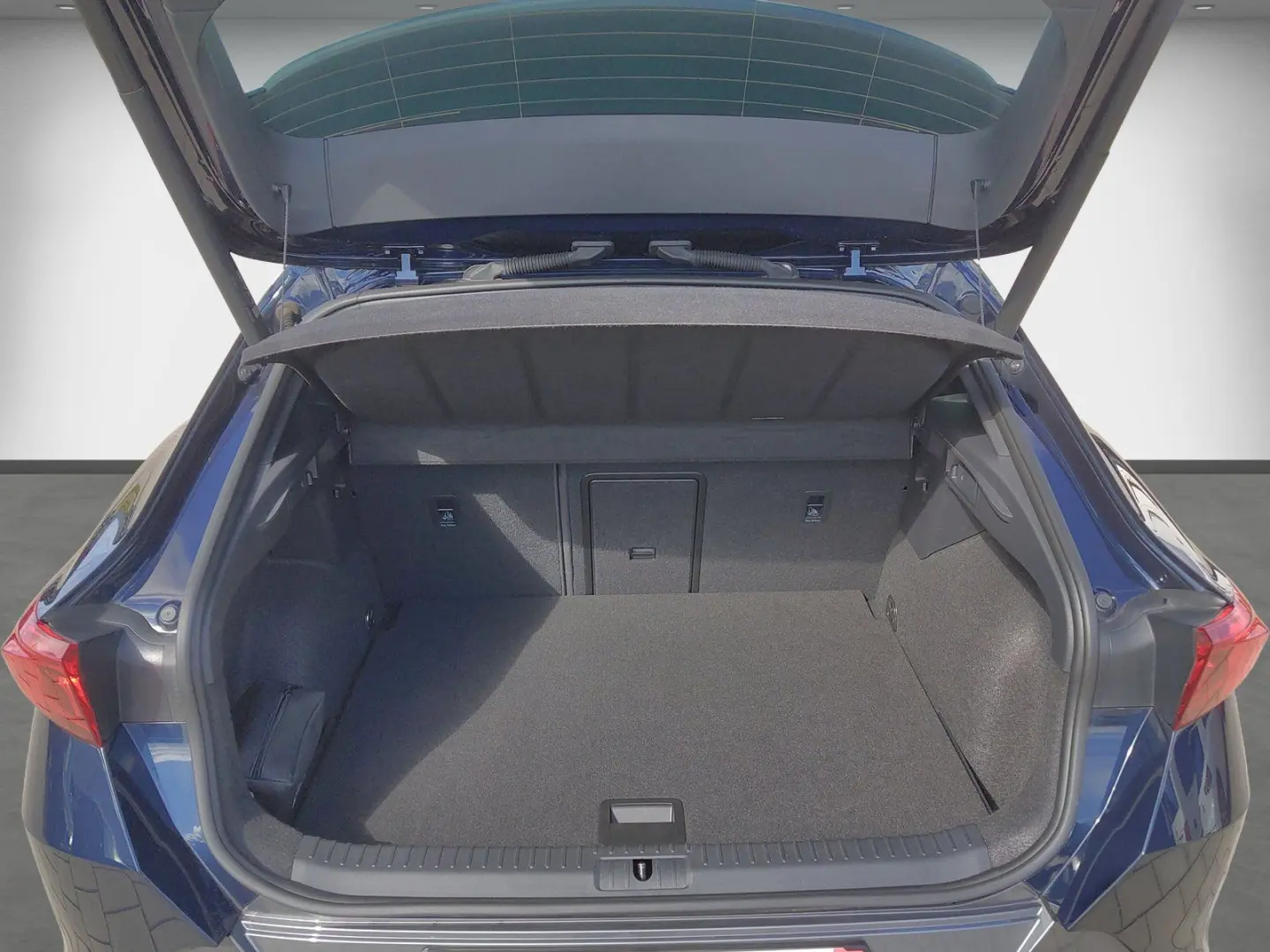 Formentor 2.0 TSI DSG 4x4 Pano RFK Memory Pano