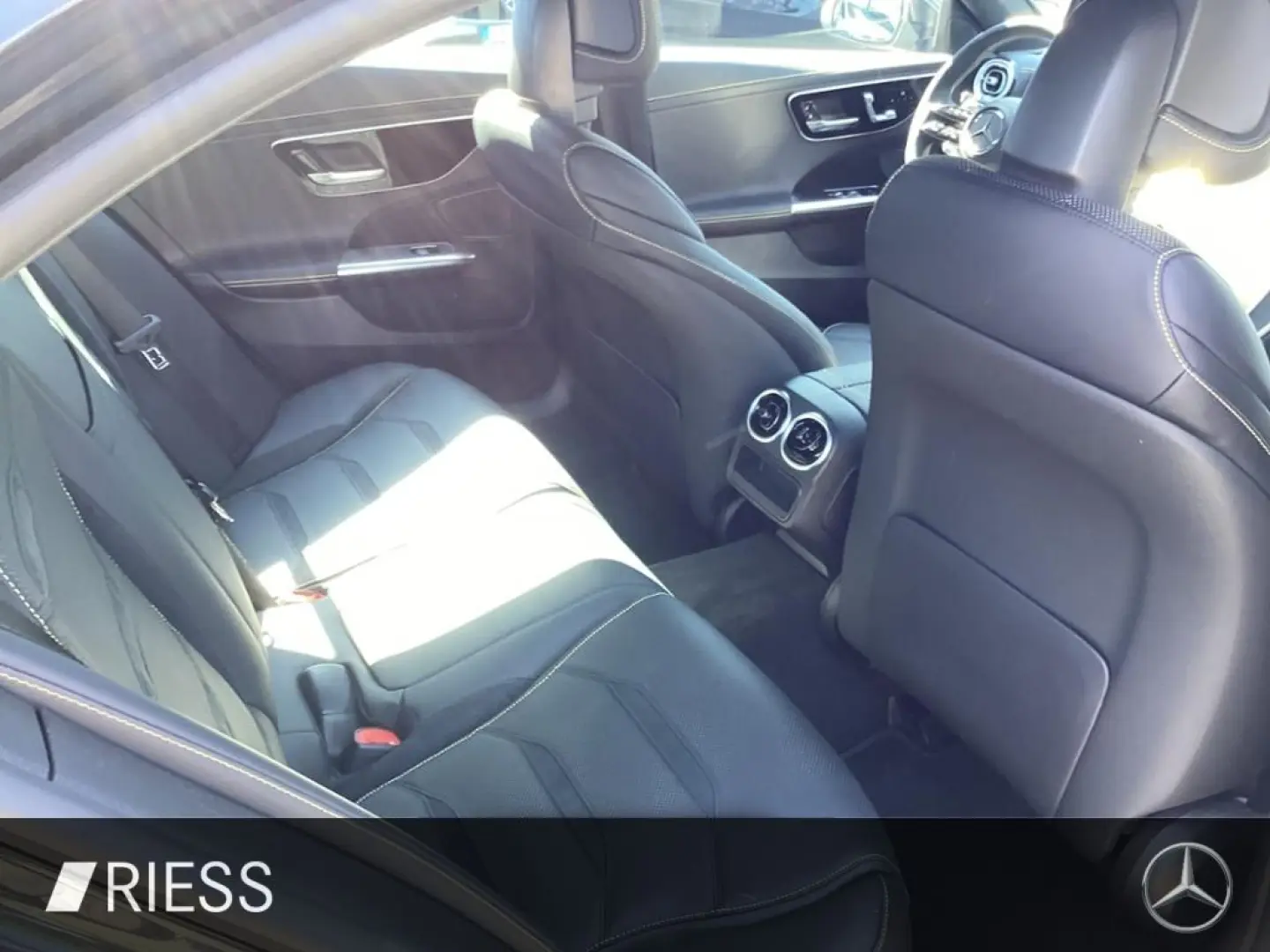 C 63 AMG S E PERF. Memory Digital 360° Keyless