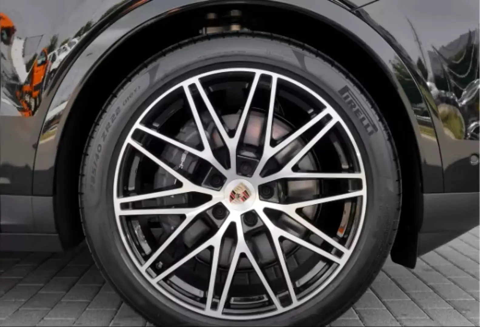Porsche Cayenne E-Hybrid Coupe*BOSE*AZV*PANO