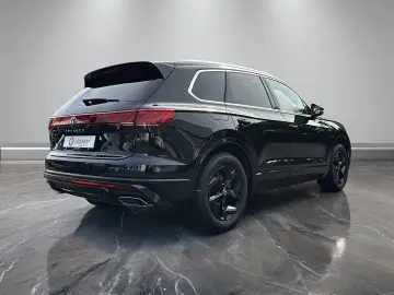 Touareg R-Line 3.0TDI +LUFT+AHK+KAMERA+ASSISTS+