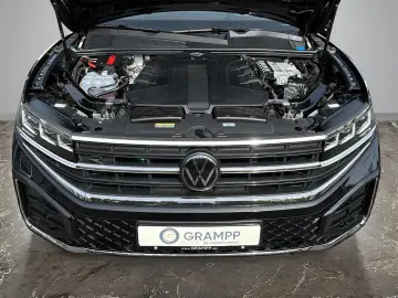 Touareg R-Line 3.0TDI +LUFT+AHK+KAMERA+ASSISTS+