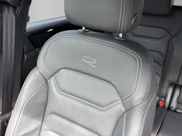 Touareg R-Line 3.0TDI +LUFT+AHK+KAMERA+ASSISTS+