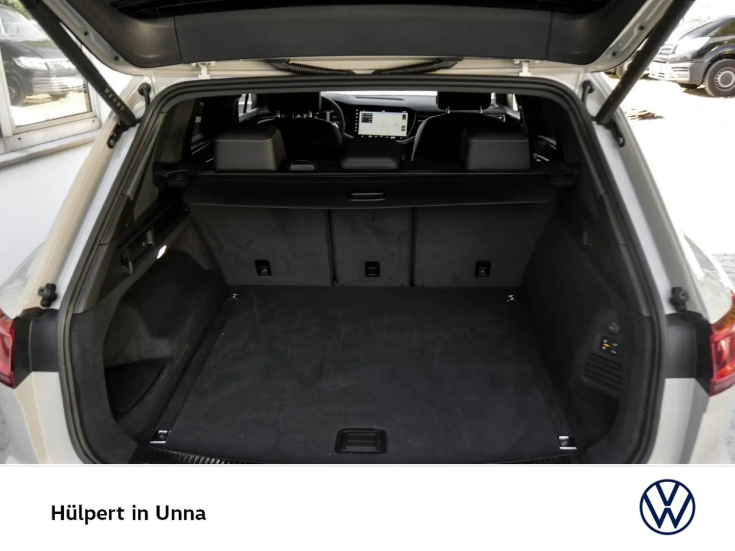 Touareg V6 R-LINE NEUES MODELL AHK CAM ACC LM19