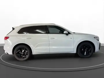 Touareg 3.0 V6 TDI 4M R-Line AHK Matrix LM 19