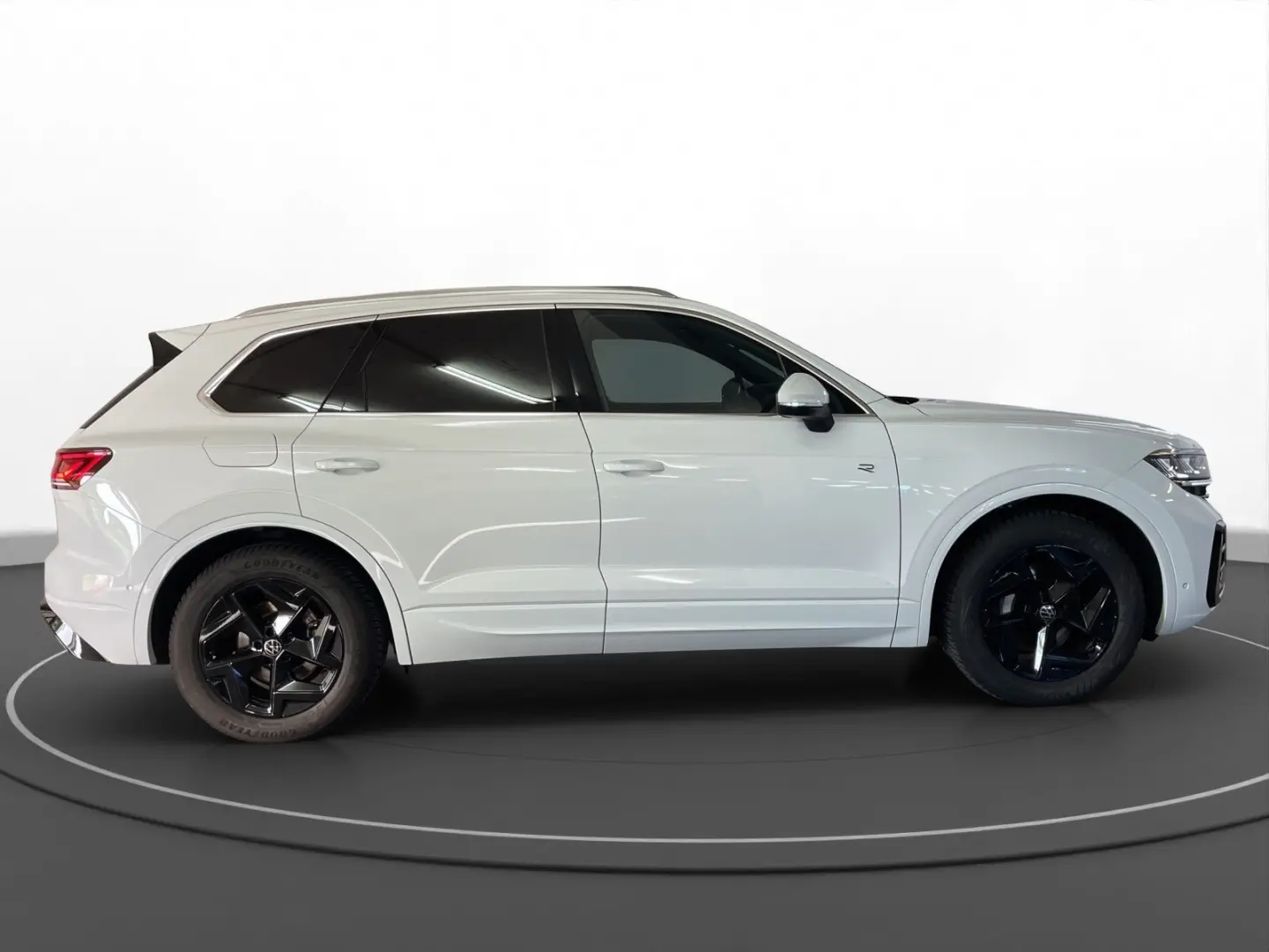 Touareg 3.0 V6 TDI 4M R-Line AHK Matrix LM 19