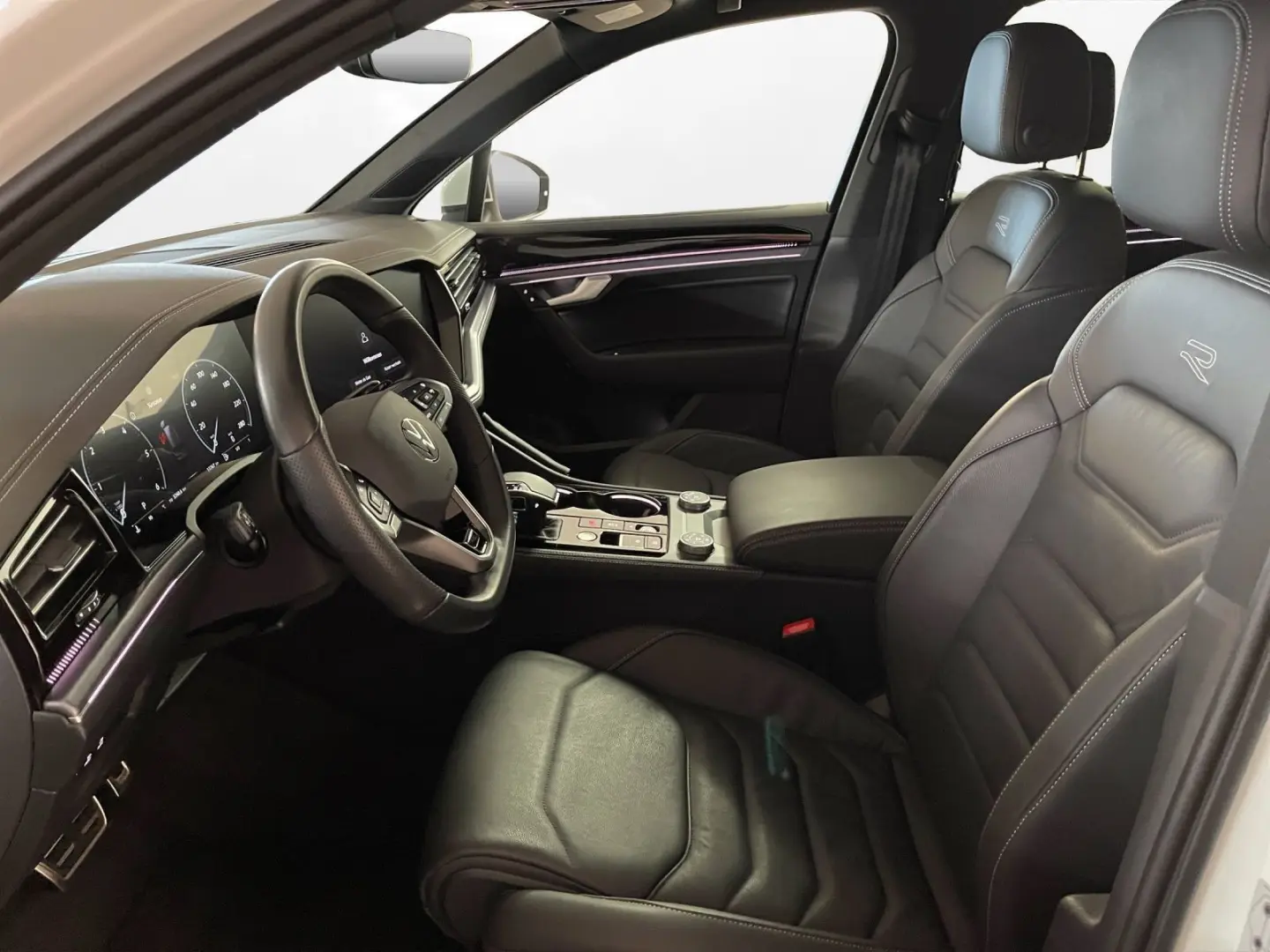 Touareg 3.0 V6 TDI 4M R-Line AHK Matrix LM 19