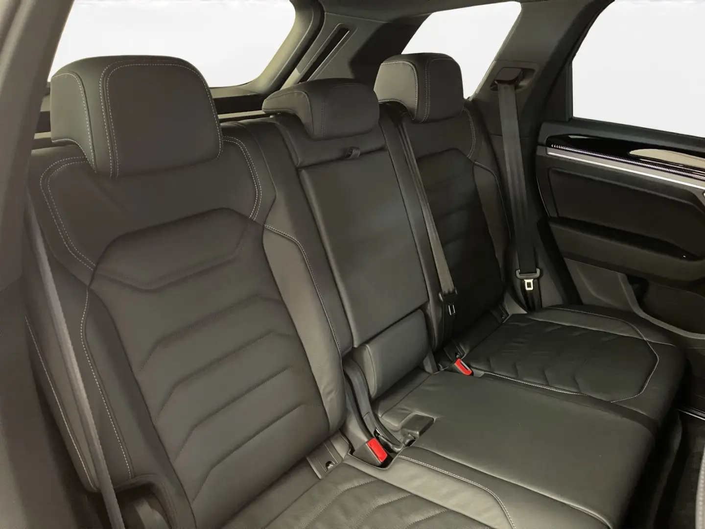 Touareg 3.0 V6 TDI 4M R-Line AHK Matrix LM 19
