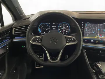 Touareg 3.0 V6 TDI 4M R-Line AHK Matrix LM 19