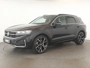 Touareg 3.0 TDI 4M R-Line Leder Pano DCC 22