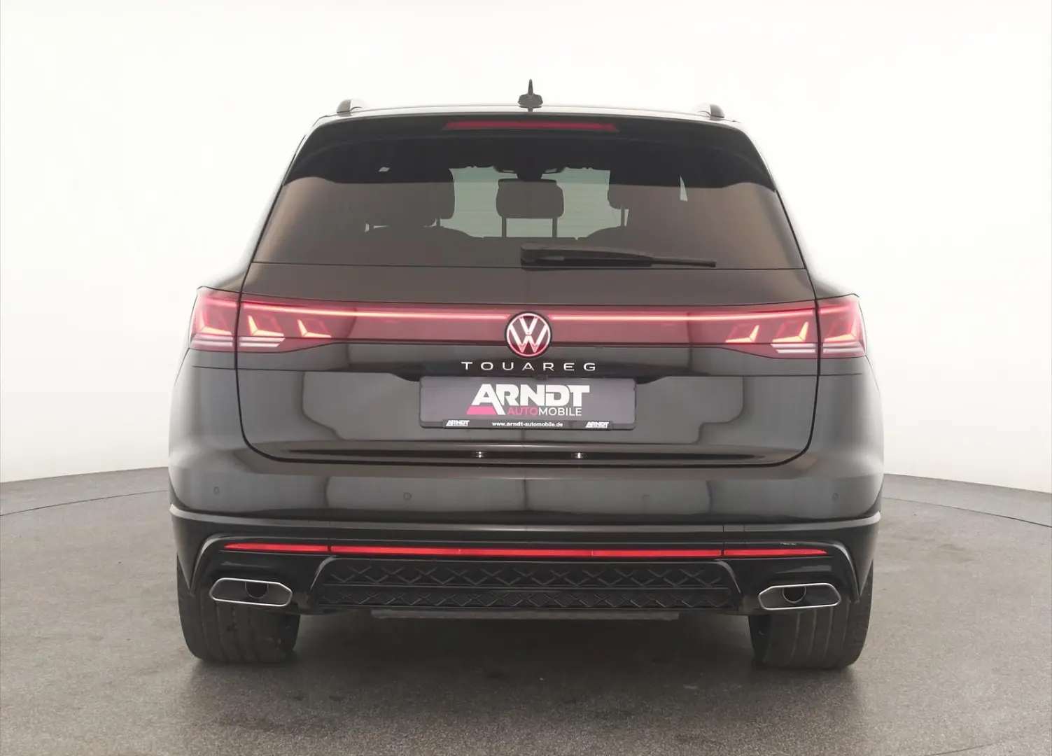 Touareg 3.0 TDI 4M R-Line Leder Pano DCC 22
