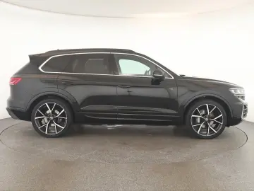 Touareg 3.0 TDI 4M R-Line Leder Pano DCC 22
