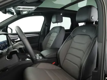 Touareg 3.0 TDI 4M R-Line Leder Pano DCC 22