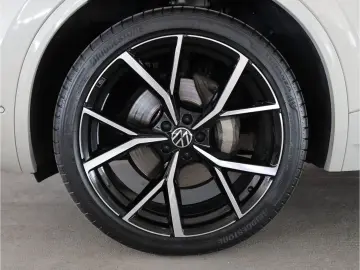 Touareg 3.0 TDI 4M R-Line*Black Style*Standhzg