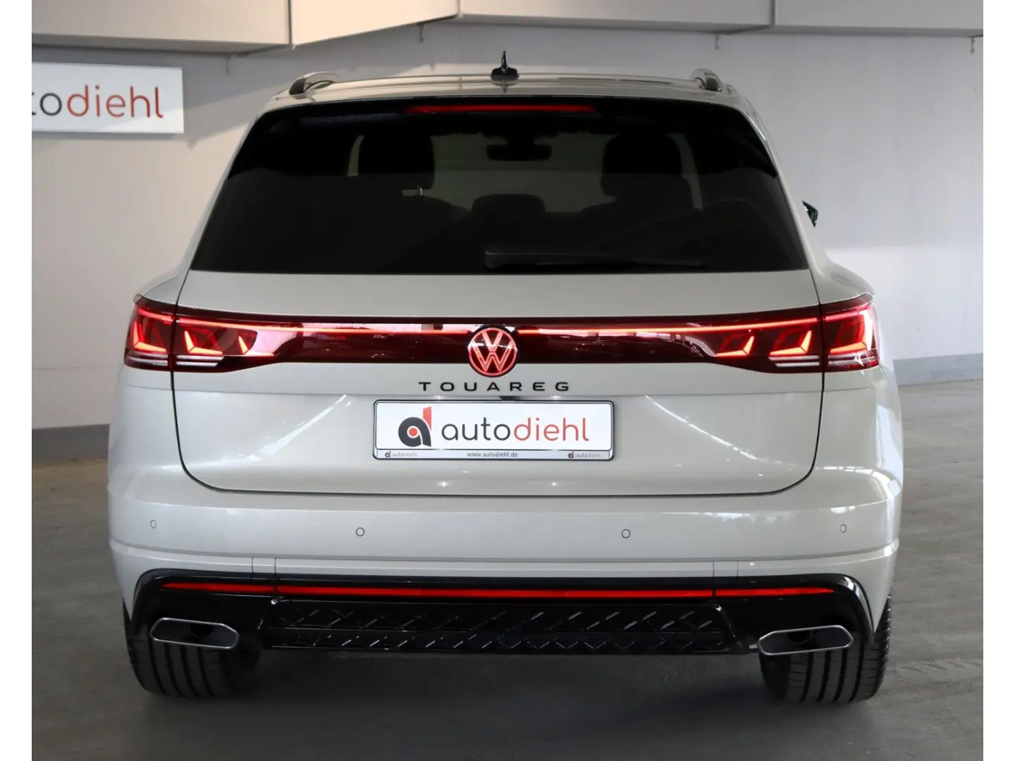 Touareg 3.0 TDI 4M R-Line*Black Style*Standhzg