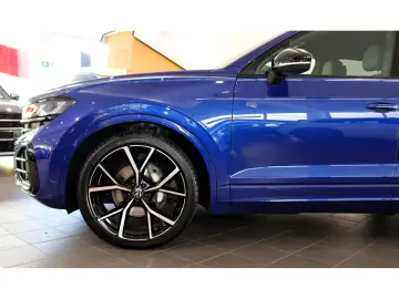 Touareg 3.0 TDI 4M R-Line*Black Style*Standhzg