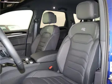 Touareg 3.0 TDI 4M R-Line*Black Style*Standhzg