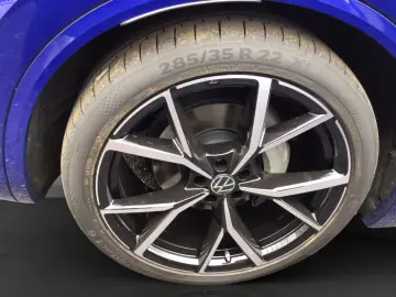 Touareg 3.0 TDI DSG 4M R-LINE NP116 LM22 STHZG D
