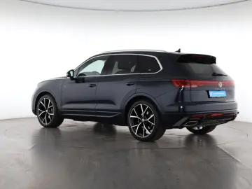 Touareg 3.0 TDI DSG 4MOTION R-Line | PANO | AHK