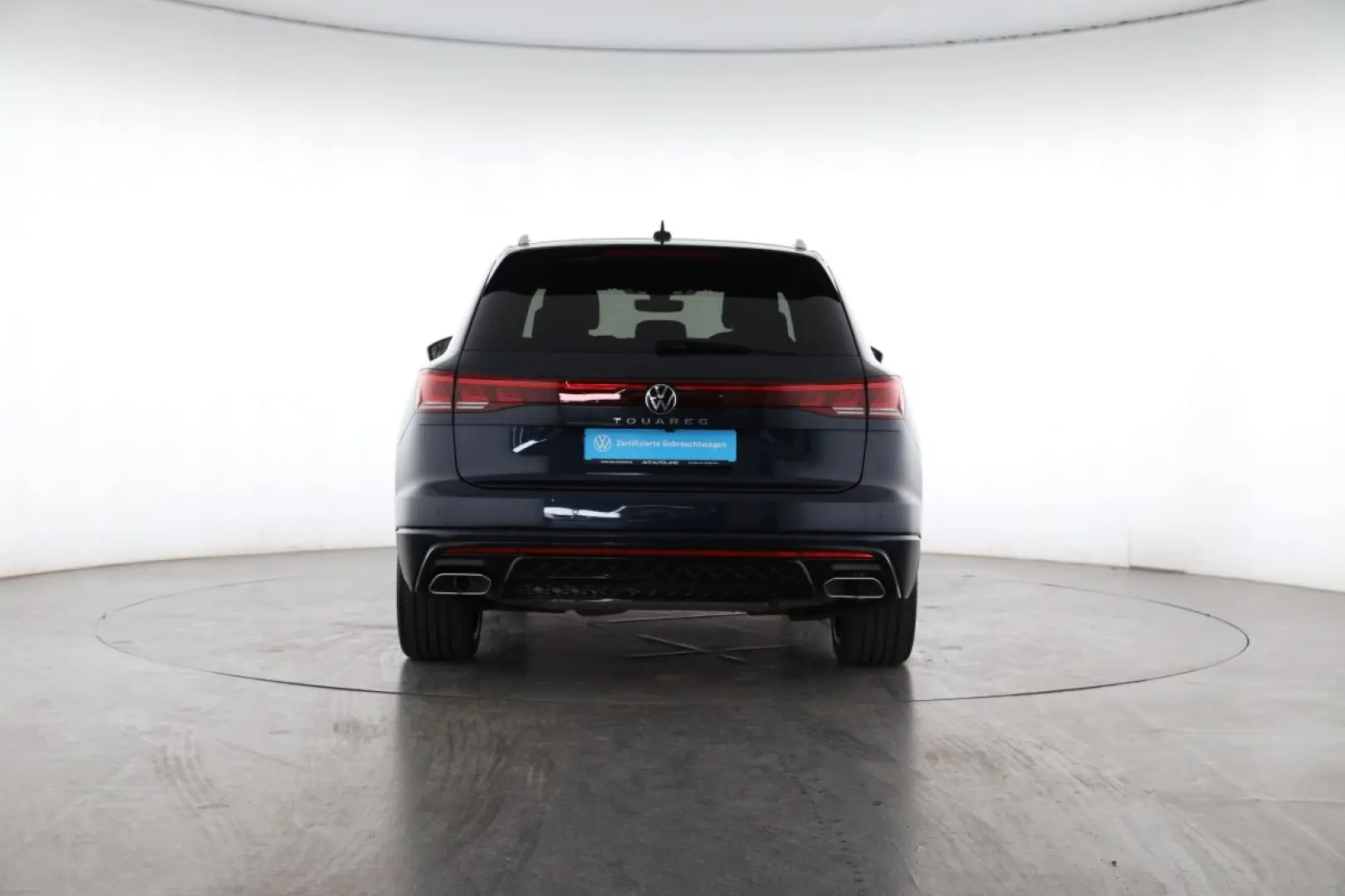Touareg 3.0 TDI DSG 4MOTION R-Line | PANO | AHK