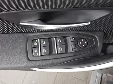 320 GT Navi LED HuD PDC Shz