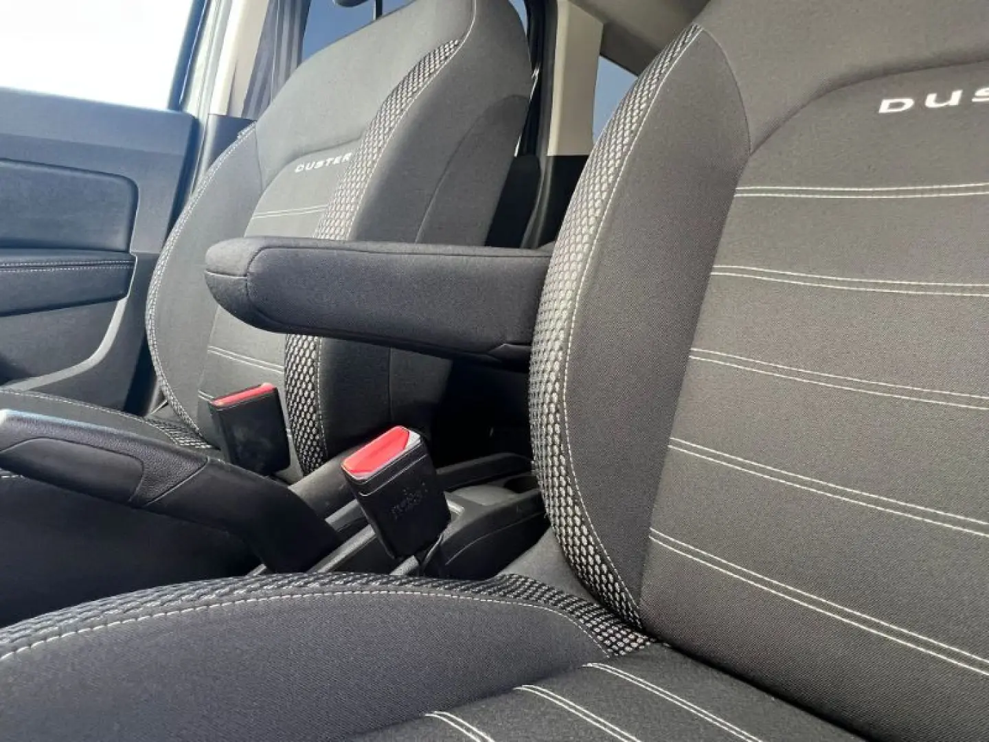 DACIA DUSTER 1.5 Blue dCi 115CP Comfort N1 4WD