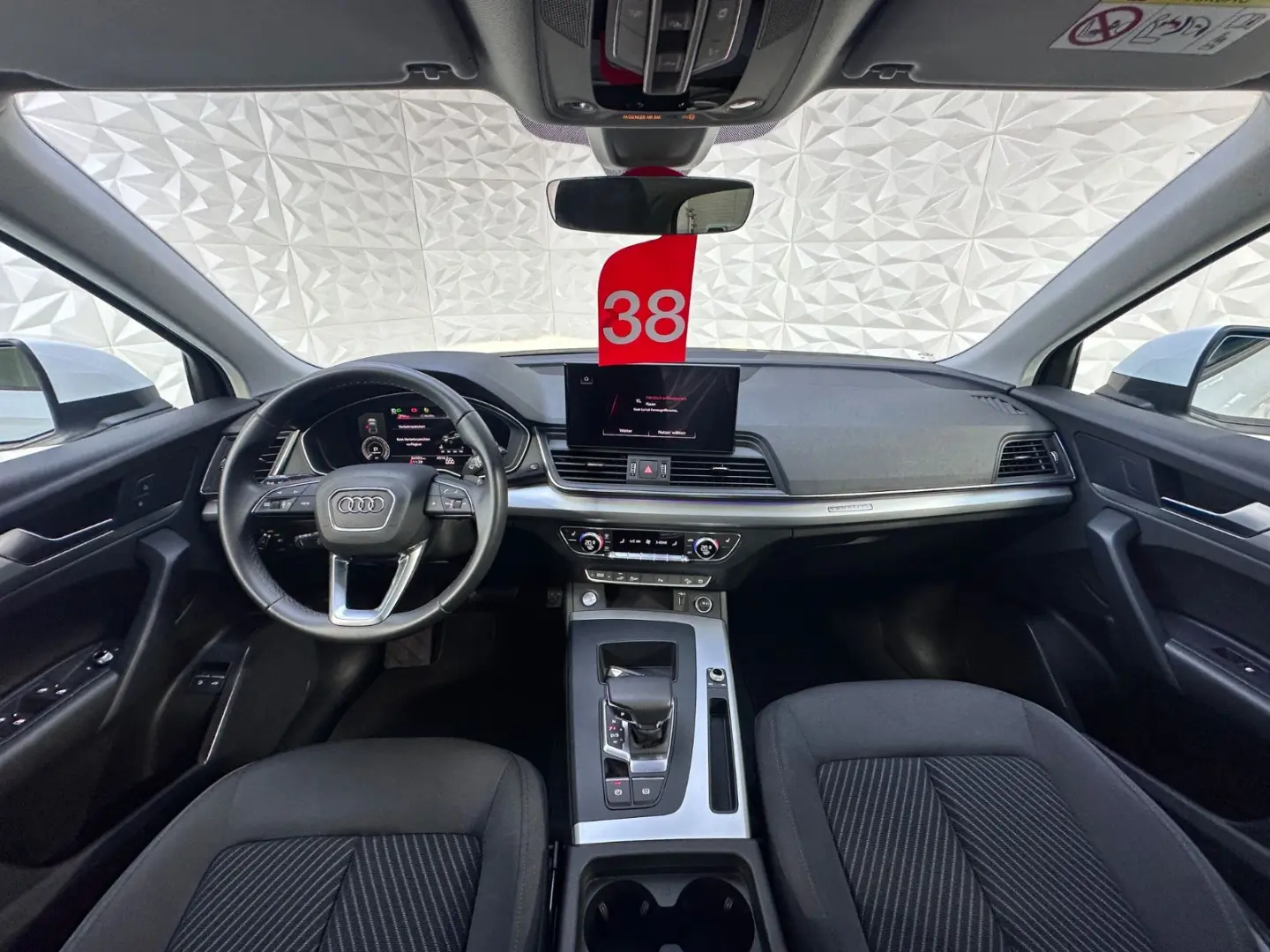 Q5 50 TFSIe quattro S tronic+STANDH+NAVI+PANO+