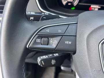 Q5 50 TFSIe quattro S tronic+STANDH+NAVI+PANO+