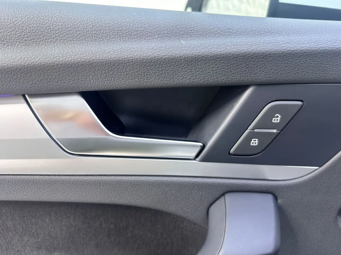Q5 50 TFSIe quattro S tronic+STANDH+NAVI+PANO+