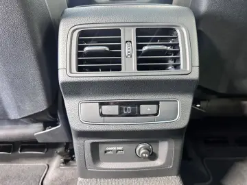 Q5 50 TFSIe quattro S tronic+STANDH+NAVI+PANO+