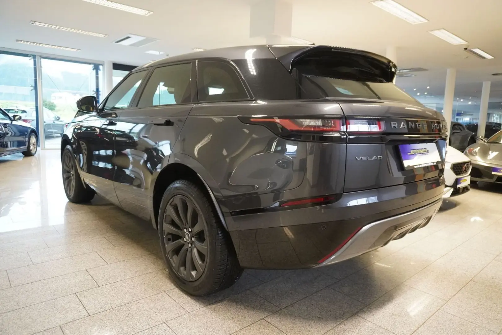 Range Rover Velar D200 R-DYNAMIC SE 4WD Aut. Pan