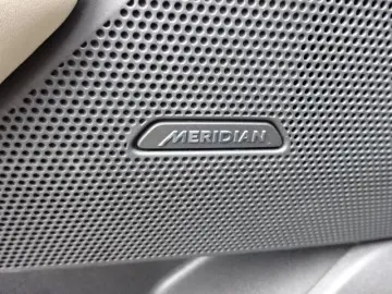 Range Rover Velar R-Dynamic SE 22-Zoll Panorama