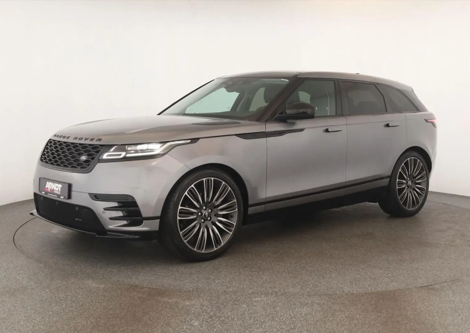 Range Rover Velar D200 AWD R-Dynamic SE Black 22