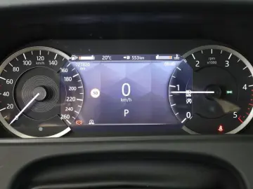 Range Rover Velar D200 AWD R-Dynamic SE Black 22