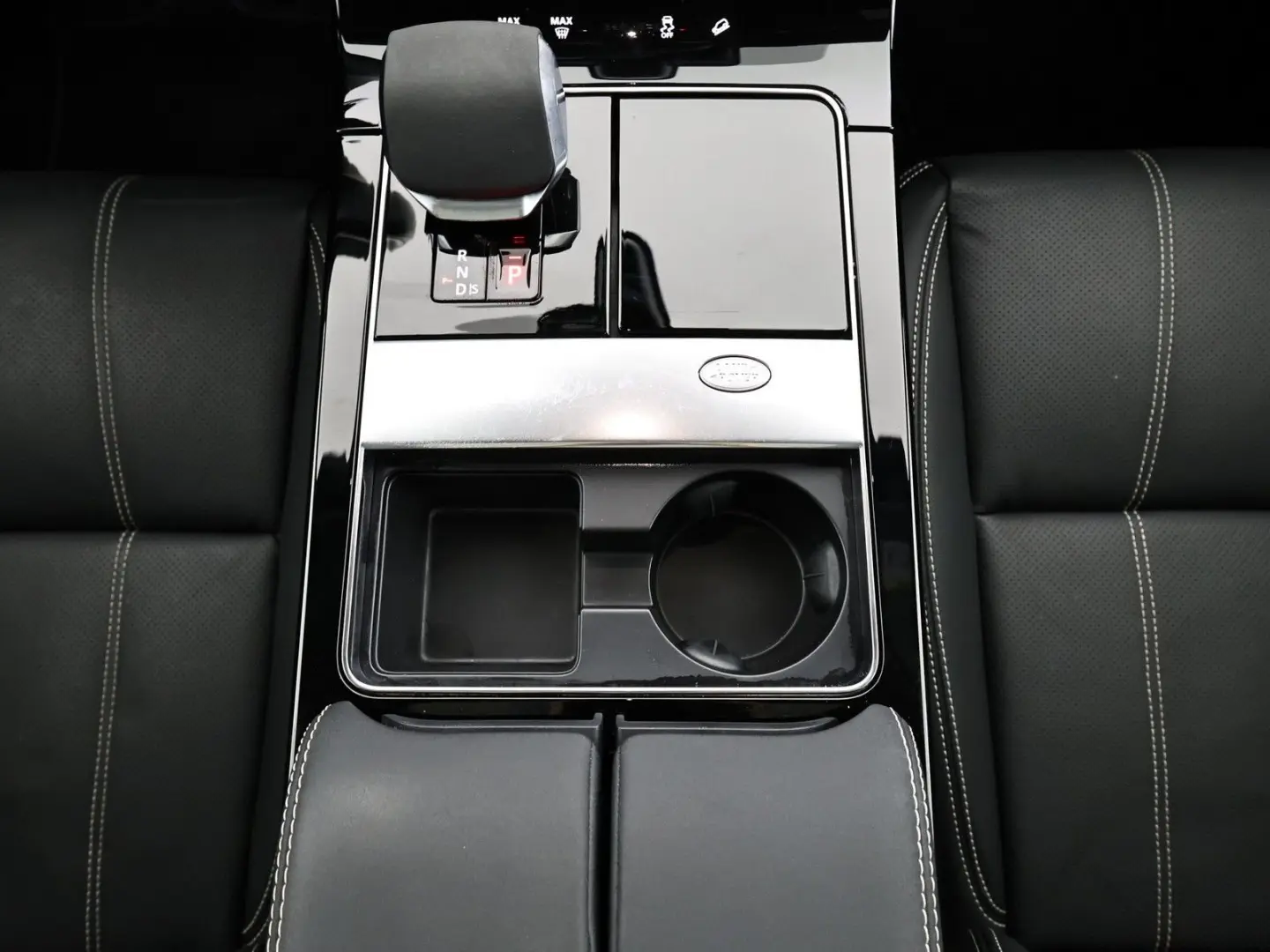 Range Rover Velar 3.0 d  R-Dynamic SE|HeadUp