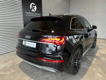 Q5 45 TFSI QUATTRO/360°/PANO/CARPLAY/MILD HYBRID