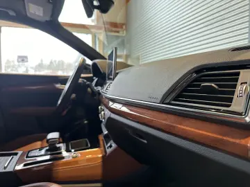 Q5 45 TFSI QUATTRO/360°/PANO/CARPLAY/MILD HYBRID